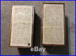 Pair of vintage Acoustic Research AR 4x Speakers