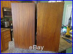 Pair of vintage Early Acoustic Research AR 4x Speakers