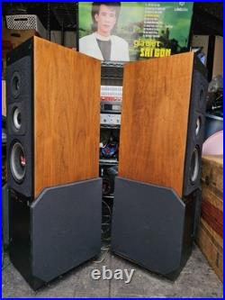 Rare Acoustic Research AR90 Speakers