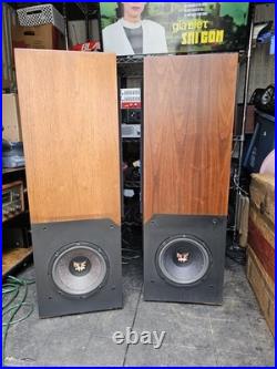 Rare Acoustic Research AR90 Speakers