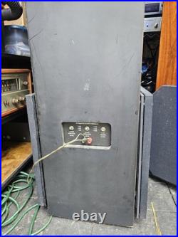 Rare Acoustic Research AR90 Speakers