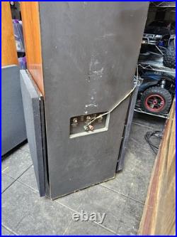 Rare Acoustic Research AR90 Speakers