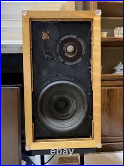 Rare Acoustic Research AR-3 Speakers. With stand. All original