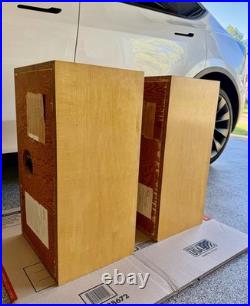 Rare Acoustic Research AR-3 Speakers. With stand. All original Rare Acoustic Research AR-3 Speakers. With stand. All original
