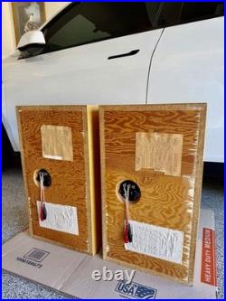 Rare Acoustic Research AR-3 Speakers. With stand. All original Rare Acoustic Research AR-3 Speakers. With stand. All original