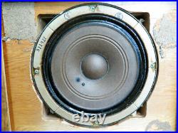 Rare Vintage Acoustic Research AR-1 Speakers Serial # 9241 & 9731