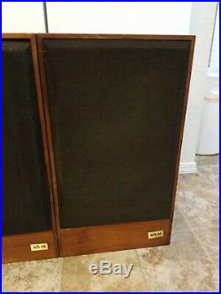 Set Of Vintage Rare Acoustic Research Ar 14 Speakers