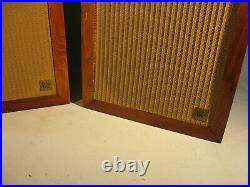 Spectacular Vintage AR 3 Speakers Cases Near Mint Serviced Original Paperwork