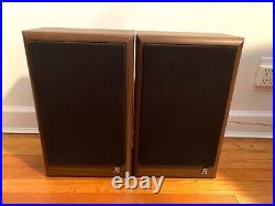 Teledyne Acoustic Research AR18 B Speakers Excellent condition Sound great