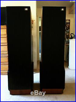 Teledyne/Acoustic Research AR9 speaker pair