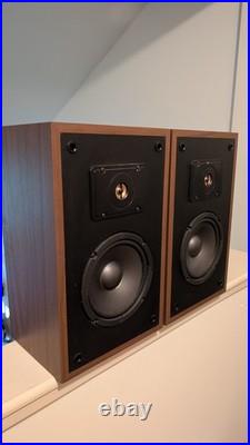 Teledyne Acoustic Research AR-8 Speakers Pair-Tested Working Excellent Condition