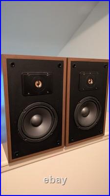 Teledyne Acoustic Research AR-8 Speakers Pair-Tested Working Excellent Condition