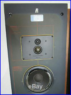 Teledyne Acoustic Research Speaker Model 9LS, AR9LS