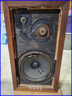 Two Acoustic Research AR3a Speakers in need of Restoration Sold As Is Two Acoustic Research AR3a Speakers in need of Restoration Sold As Is