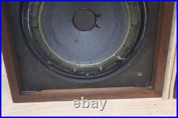 Used Vintage Acoustic Research Model AR-2AX Stereo Speakers Pair USA Need Foam