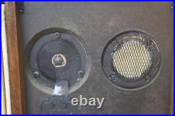 Used Vintage Acoustic Research Model AR-2AX Stereo Speakers Pair USA Need Foam