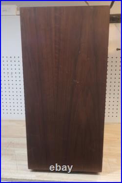 Used Vintage Acoustic Research Model AR-2AX Stereo Speakers Pair USA Need Foam