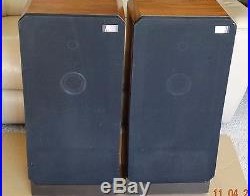 Very Nice Pair Of The Acoustic Research Ar91 Speakers