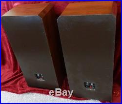 Very Nice Pair Of The Acoustic Research Ar91 Speakers Consecutive Serial Numbers