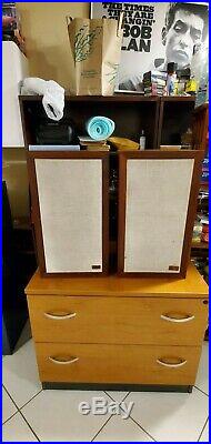 VINTAGE ACOUSTIC RESEARCH AR-3A PAIR FULLY FUNCTIONAL (Early SERIAL#)