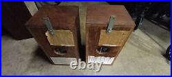 VINTAGE Acoustic Research AR-4x Speakers in nice condition and working 1960's