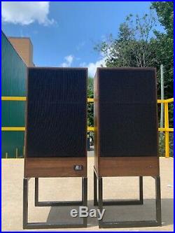 VINTAGE PAIR OF ACOUSTIC RESEARCH AR 14 SPEAKERS. Tested