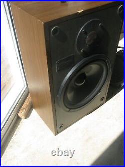 VINTAGE TELEDYNE ACOUSTIC RESEARCH 18 ls SINGLE SPEAKER NEW WOOFER