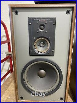 VINTAGE Teledyne acoustic research 3way speakers. TESTED