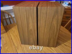 Vintage 1986 Acoustic Research AR8BXI Speakers