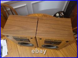 Vintage 1986 Acoustic Research AR8BXI Speakers