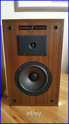 Vintage 1988 Acoustic Research AR8BX HiFi Bookshelf /Stand Mount Speakers