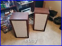 Vintage ACOUSTIC RESEARCH AR-3A Speakers Vintage ACOUSTIC RESEARCH AR-3A Speakers
