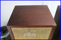 Vintage ACOUSTIC RESEARCH AR-4 SPEAKER SYSTEM All Original