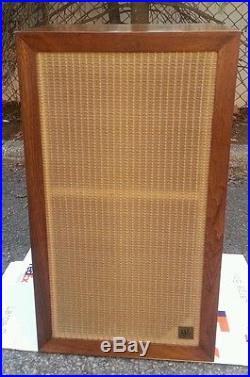 Vintage AR3 speaker Rare! Acoustic Research Low Serial Number C 4025 Nice
