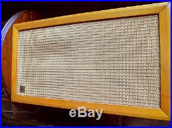Vintage AR-1 Acoustic Research Dual Speaker Blonde Cabinet Orig. Box Works Fine