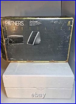 Vintage AR ACOUSTIC RESEARCH Powered Partner 570 Speakers Set Open Box, READ