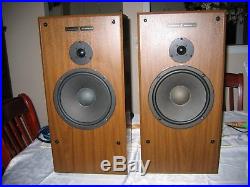 Vintage AR Acoustic Research AR 28 BXi Speakers in Great Condition