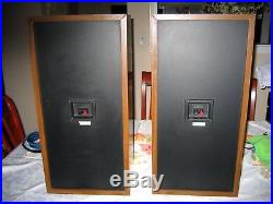 Vintage AR Acoustic Research AR 28 BXi Speakers in Great Condition