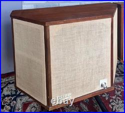 Vintage AR Acoustic Research LST-2 Speakers Great Working And Visual Condition