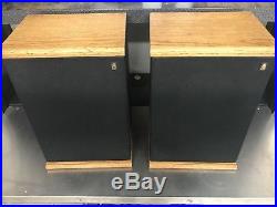 Vintage AR Acoustic Research TSW 110 Bookshelf Speakers Great Sound Working