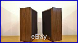 Vintage Acoustic ResearchAR18b Speakers/Excellent Condition