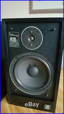 Vintage Acoustic Research AR18S HiFi Speakers 60 W Vintage Acoustic Research AR18S HiFi Speakers 60 W