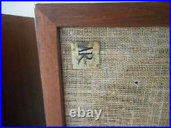 Vintage Acoustic Research AR2ax Speakers Pair