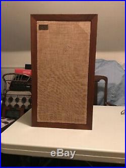 Vintage Acoustic Research AR3a 3-Way Loudspeakers Acoustic Suspension ONE Read