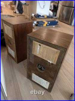 Vintage Acoustic Research AR5 Speakers Restored In box