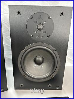 Vintage Acoustic Research AR-218V Speakers Black Pair Vintage Acoustic Research AR-218V Speakers Black Pair