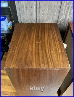 Vintage Acoustic Research AR-2AX Speakers PICK UP ONLY- N0 SHIPPING Vintage Acoustic Research AR-2AX Speakers PICK UP ONLY- N0 SHIPPING
