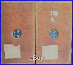 Vintage Acoustic Research AR-2AX Speakers Pre Owned Set of Two