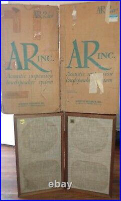 Vintage Acoustic Research AR-2AX Speakers with original box. WORKING
