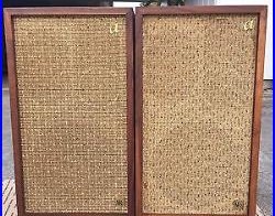 Vintage Acoustic Research AR-2a Loudspeakers. Super beautiful condition! TESTED